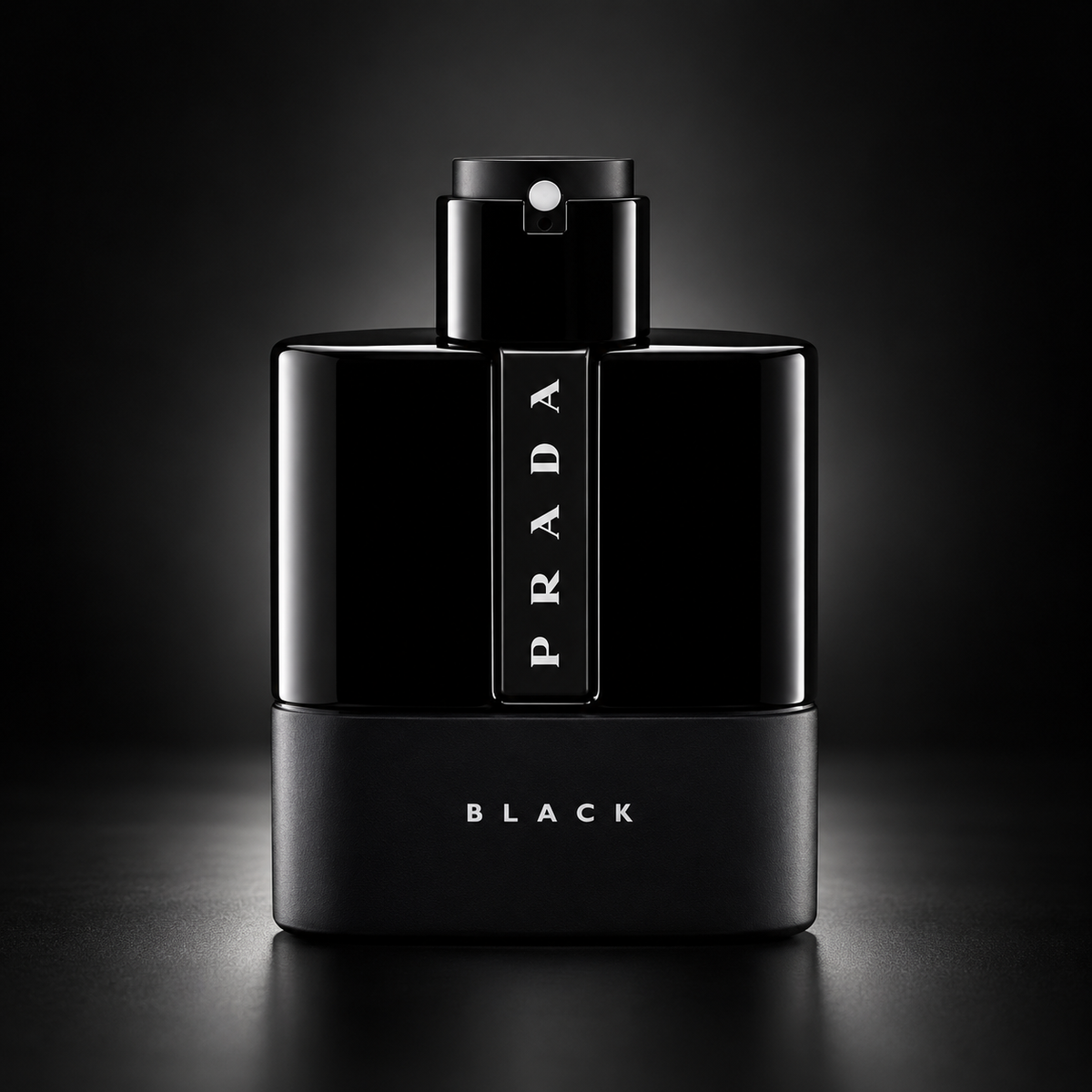 Luna Rossa Black Eau De Parfum • 100ml